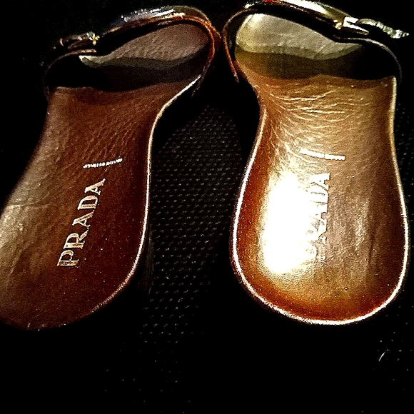 Prada sandals, leather/open toe - Picture 6 of 7